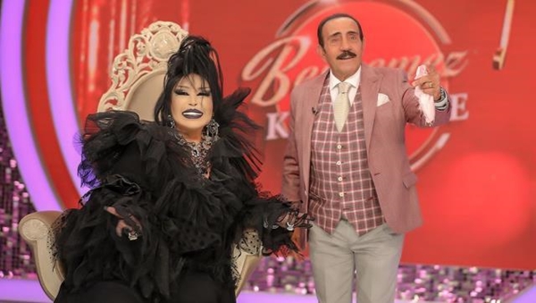 Bülent Ersoy canlı yayında mikrofonu açık unutunca olanlar oldu