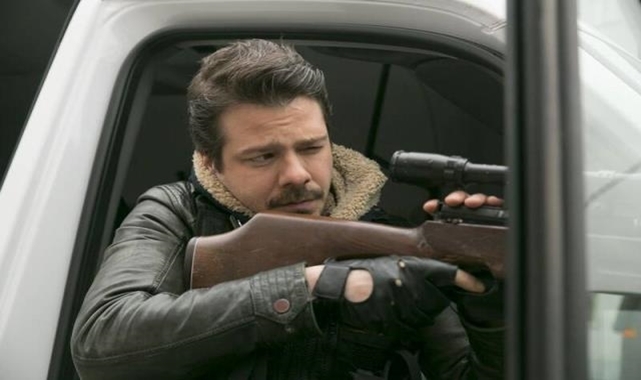 Dizide Ali karakterini oynayan Alp Korkmaz kadrodan ayrıldı