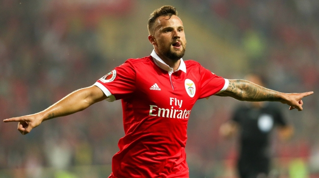 Haris Seferovic kimdir? Seferovic kaç yaşında, nereli? Haris Seferovic hangi takımlarda oynadı?