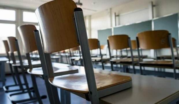 Münasebeti herkesi sarstı! Portekiz uzaktan eğitime yasak getirdi