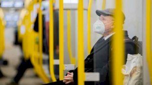 Almanya’da 50 milyon FFP2 tipi maske fiyatsız olarak dağıtılacak