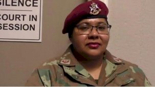 Güney Afrika orudusunda başörtüsü hür