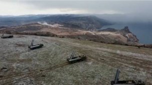 Karadeniz'de tansiyon yüksek: ABD destroyerine karşı Rus füzesi