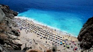 Turizm büyüyünce Antalya'nın ülke iktisadına katkısı artıyor