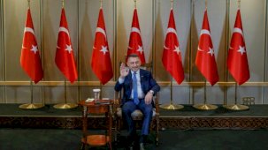 Fuat Oktay: Gençlerimizin hukuktan, meşruiyetten ve hakkaniyetten saptırılmasına izin vermeyiz