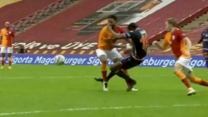 G.Saray-Başakşehir maçına damga vuran iki pozisyon!