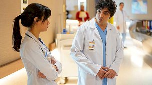 Mucize Doktor'da 'Lütfen ayrılmasın' dedirten veda! Renkli kişiliğiyle ekibin tadı tuzu olmuştu