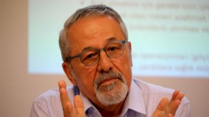 Prof. Dr. Görür, İzmir'in ilçelerinde zeminlerin deprem riskini açıkladı