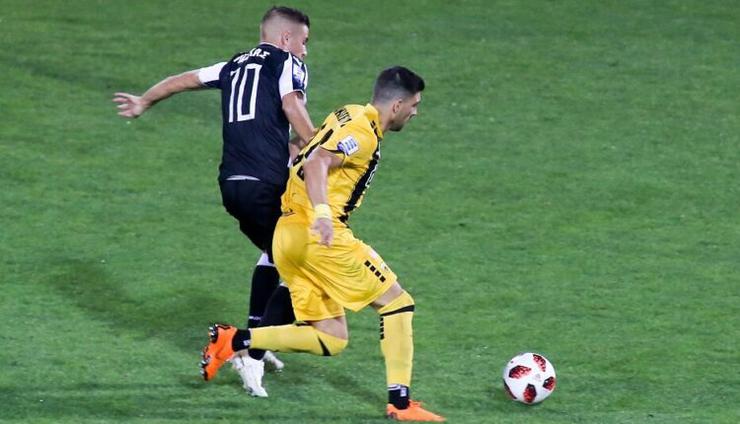 Trabzonspor - Fenerbahçe maçında gözler Pelkas - Bakasetas eşleşmesinde