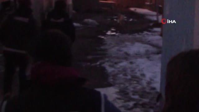 Ağrı'da göçmen kaçakçılarına ağır darbe