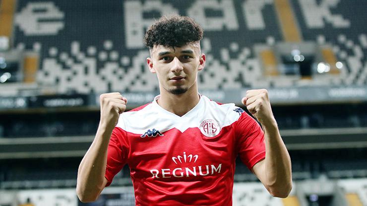 Beşiktaş transferi neden gerçekleşmedi? Gökdeniz Bayrakdar açıkladı...