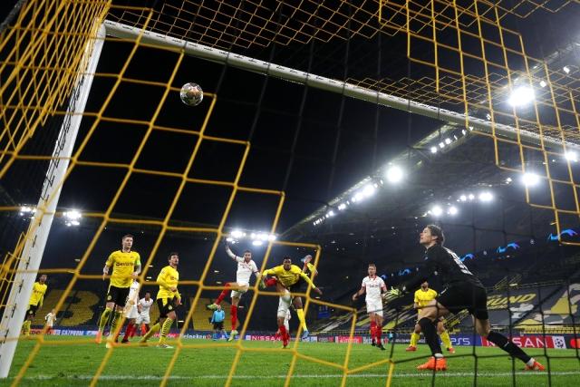 Dortmund Şampiyonlar Ligi'nde çeyrek finalde