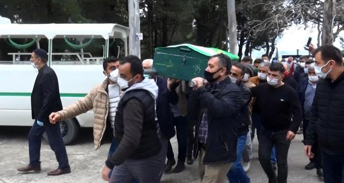 Eşi oğlu tarafından öldürülen baba: 'Keşke ben ölseydim, artık yaşamamın bir anlamı kalmadı'