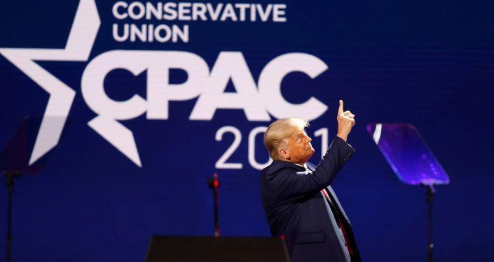 Eski ABD Lideri Trump kendi toplumsal medya platformunu kuruyor