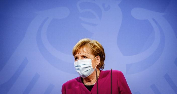 &#039;Görüş ayrılığına karşın sessizlik bir karşılık değil&#039; diyen Merkel: Türkiye ile her seviyede temaslara gereksinimimiz var