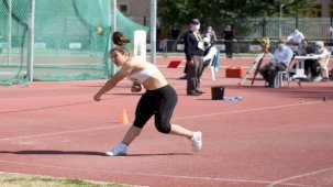 Atletizmde gençlerden büyük başarı