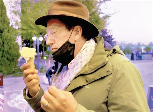 Ünlü gazeteci Richard Quest: Kendisini sosyal ve canlı hissetmek isteyen Türkiye'ye gider