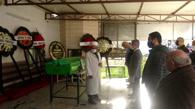 Ünlü sanatçı Altan Karındaş Marmaris'te toprağa verildi