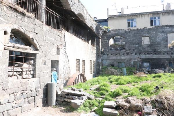 Vali Karaloğlu: Diyarbakır'ın tarihi hanlarını canlandırıp, esnafın hizmetine sunacağız