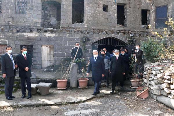 Vali Karaloğlu: Diyarbakır'ın tarihi hanlarını canlandırıp, esnafın hizmetine sunacağız