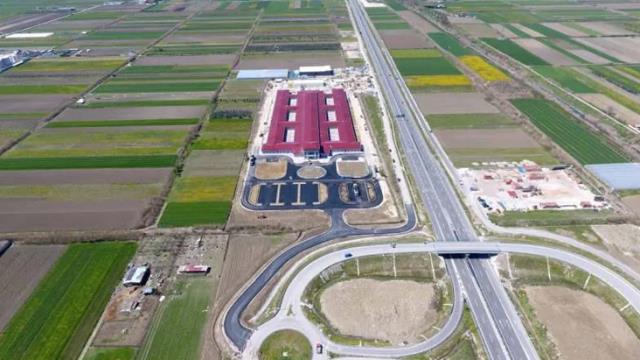 Cumhurbaşkanı recep tayyip Erdoğan'ın Talimatı Sonrası Arnavutluk' da 48 Günde Hastane İnşaa Edildi