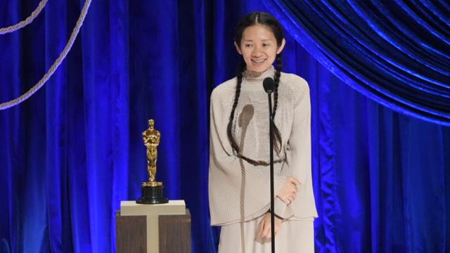 En İyi Direktör Ödülü'nü alan Chloe Zhao'dan  Oscar'da Bir İlk