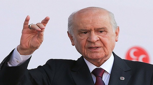 MHP Genel Başkanı Devlet Bahçeli,  İyi parti lideri  Akşener&#039;e yüklendi:
