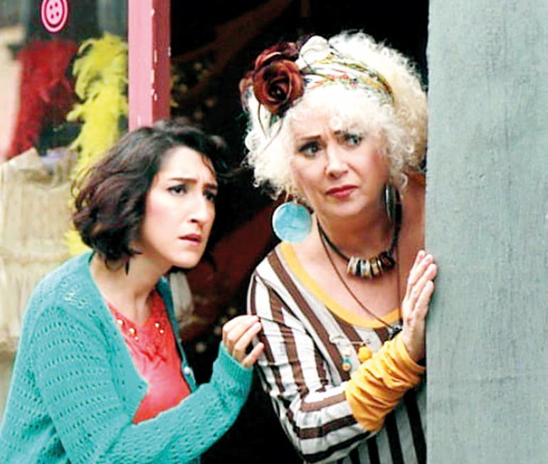 Müjde Ar'dan Mehtap Ar'a: Dilerim acıları dinmiştir