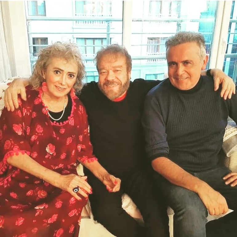 Müjde Ar'dan Mehtap Ar'a: Dilerim acıları dinmiştir