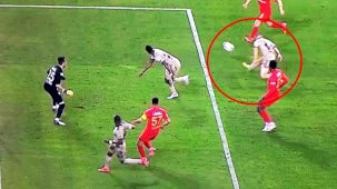 Süper Lig'de Neler Oluyor? Sosyal Medya Pelkas'ın Kaçırdığı Gol Pozisyonu İle İlgili Çalkalanıyor!