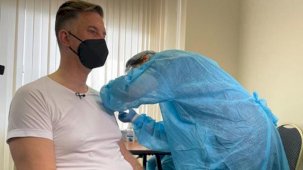 Skandal olay! Kazara bir yerine beş doz aşı yapılan kişi hastaneye kaldırıldı