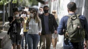 Vakalar patladı, profesörden turizm kentleri için tam kapanma daveti geldi