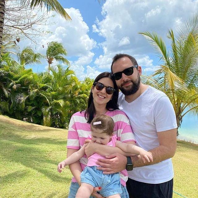 Banu Ilıcalı'dan eşi Efe Ceyhun'a romantik bildiri