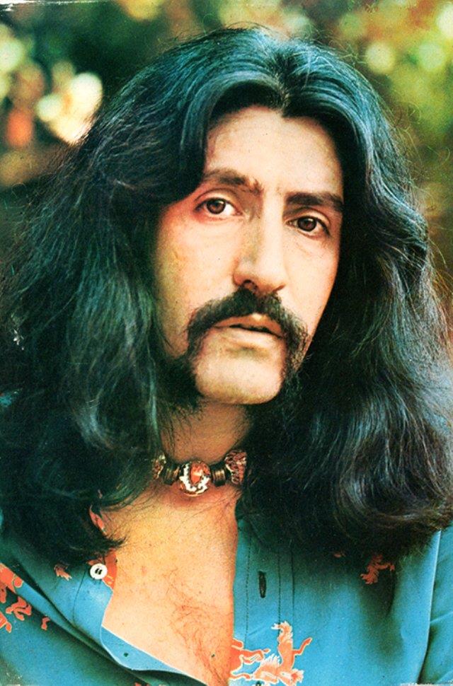 Gülpembe sözleri | Barış Manço - Gülpembe şarkı sözleri nelerdir? Gülpembe yazarı kim? Gülpembe hikayesi