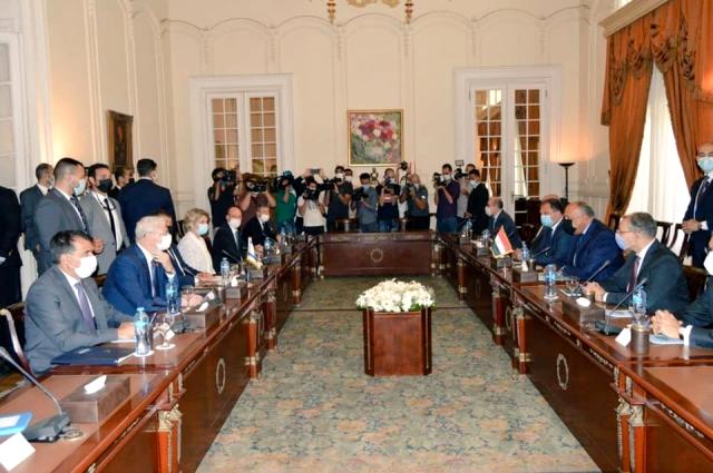 İsrail Dışişleri Bakanı, 13 yıl sonra Mısır'ı ziyaret etti