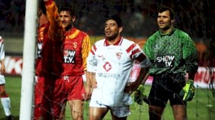 8-0 skorlu meşhur 1992-93 döneminin Beşiktaşlı ve G.Saraylı efsaneleri birbiriyle atıştı