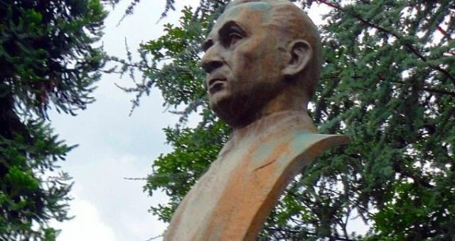 Zihni Derin kimdir? Zihni Derin kaç yaşında, nereli? Zihni Derin biyografisi!