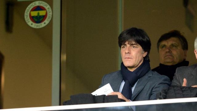 Almanya'daki görevini bırakacak Löw'ün en yakın yardımcısından Fenerbahçe'ye sinyal