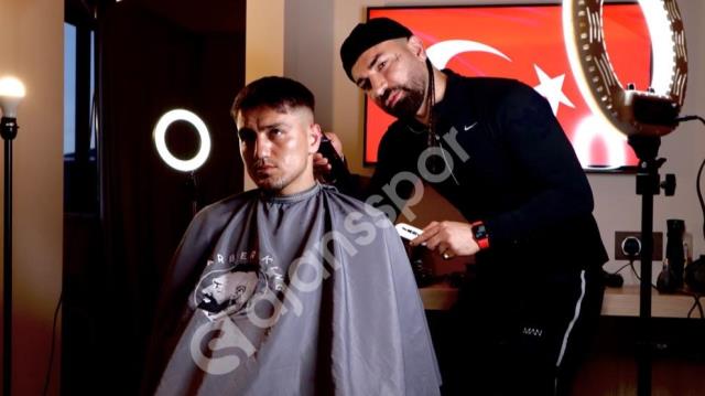 Bizim Çocuklar, dünyanın takip edeceği İtalya maçı öncesi imaj değiştirdi