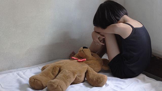 Çocuk kitabında büyük skandal! Baba ve kız arasındaki evlilik meşru gösterildi