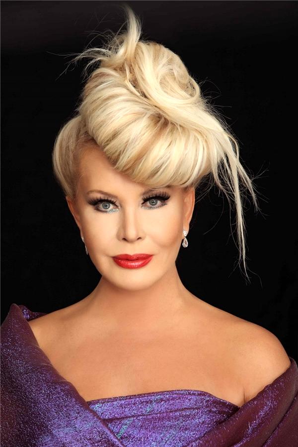 Emel Sayın şokta! Selçuk Tekay'ın vefatı derinden sarstı...