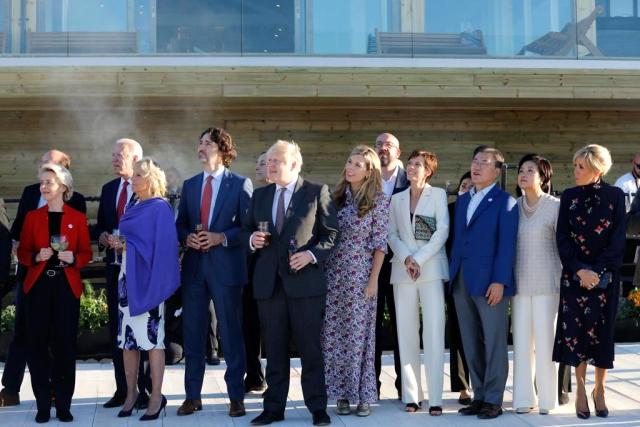 G7 Zirvesi'nin 2'nci günü sona erdiG7 liderlerinden gelişmekte olan ülkeler için Çin'e rakip olacak altyapı finansmanına onay