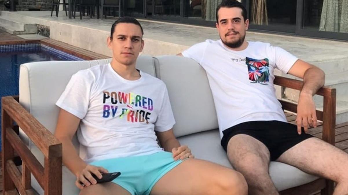 Galatasaray&#039;dan tişörtüyle tartışma yaratan Taylan Antalyalı&#039;ya destek mesajı