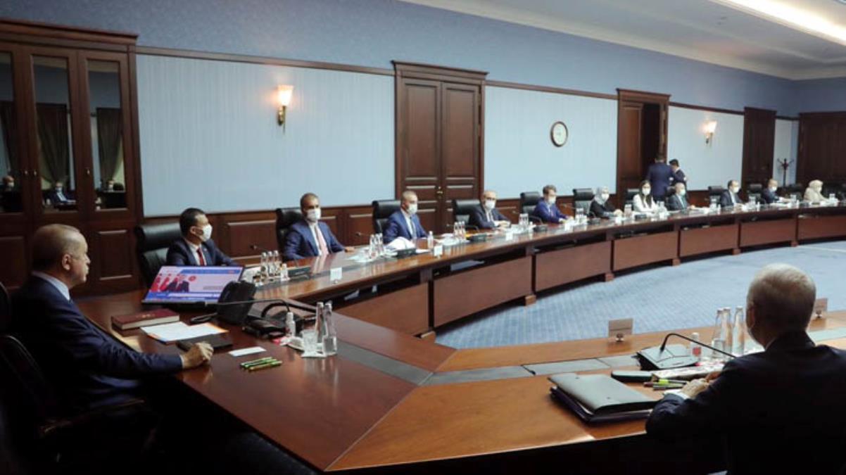 Son Dakika! AK Parti&#039;den HDP&#039;ye açılan ikinci kapatma davasına ilk yorum: Eksikliklerin tamamlanmasıyla başlayan bir süreç