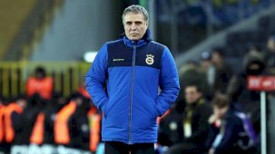 Fenerbahçe'de birçok taraftar takımın başında yeniden Ersun Yanal'ı görmek istiyor