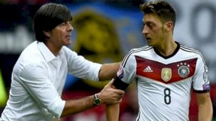 Joachim Löw'den Fenerbahçe'ye yeşil ışık: Mesut Özil'le tekrar buluşacağımız zaman gelecek