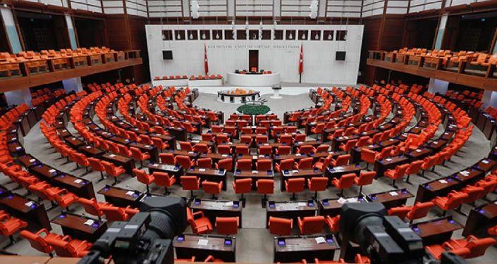 TBMM Kadına Yönelik Şiddetin Araştırılması Komisyonu, akademisyenleri dinledi