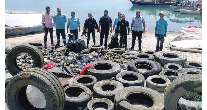 Adana&#039;da denizden traktör tekeri de çıktı, klozet de: &#039;Müsilaj görülmedi ama plastik atıkla mücadele ediyoruz&#039;