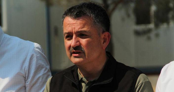 Tarım ve Orman Bakanı Bekir Pakdemirli’den Ağaç üzerinden siyaset yapanları ayıplıyorum