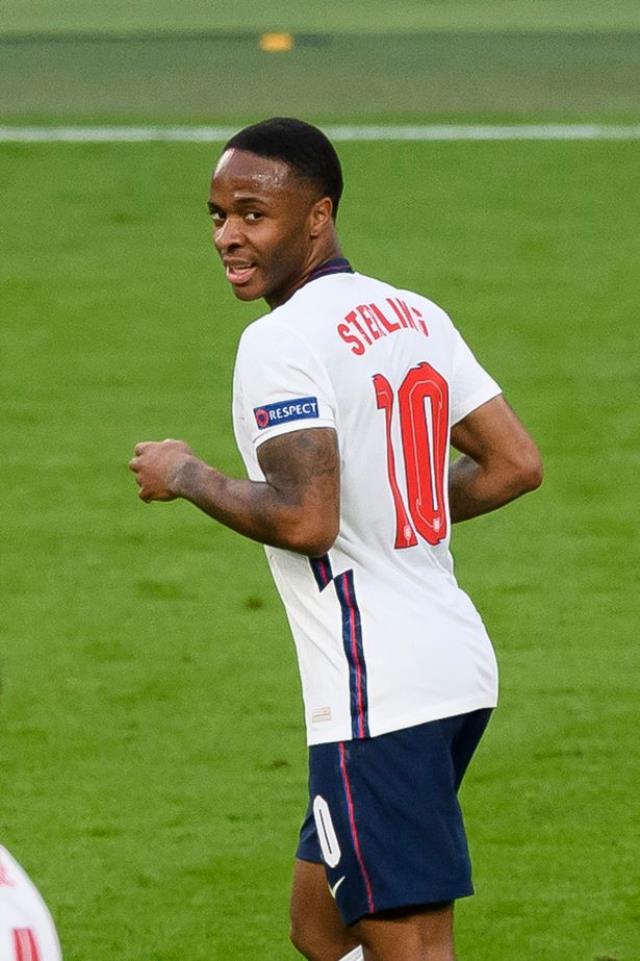 Bir garip medyum! Futbolcuların kalçasına bakıp EURO 2020'yi kazanacak takımı tahmin etti